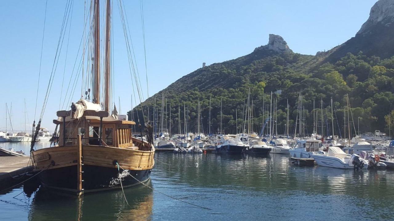 Sardegna Relax Apartment กวาร์ตู ซานเตเลนา ภายนอก รูปภาพ