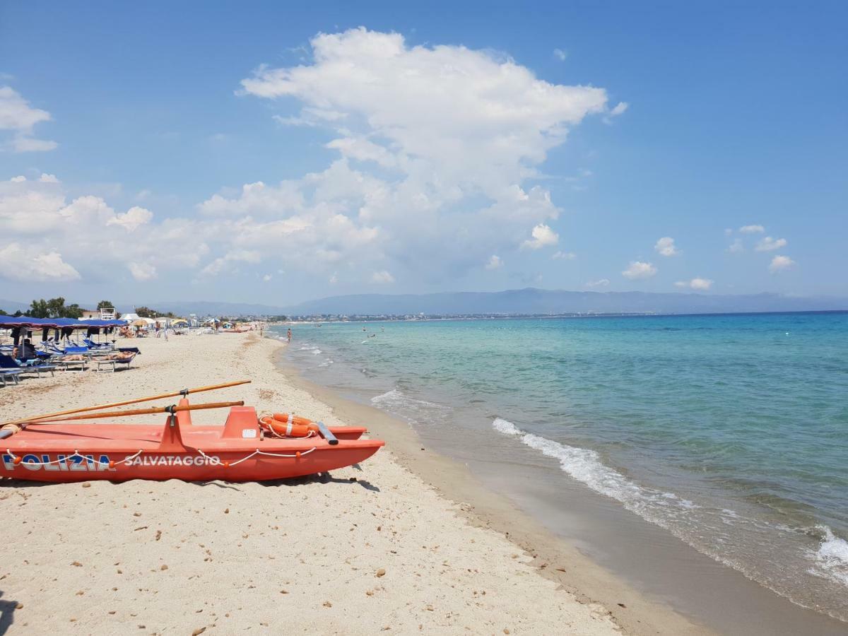 Sardegna Relax Apartment กวาร์ตู ซานเตเลนา ภายนอก รูปภาพ